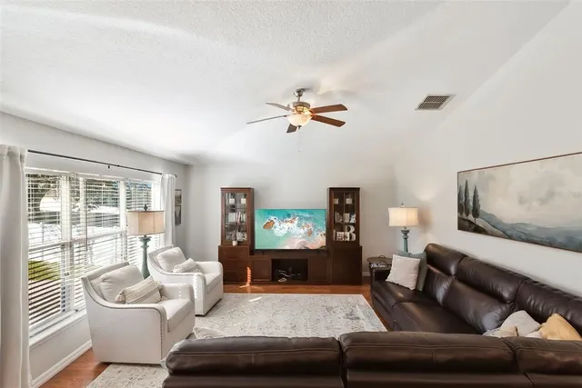 $489,900 | 261 Otter Tail Court, Ocoee, FL 34761