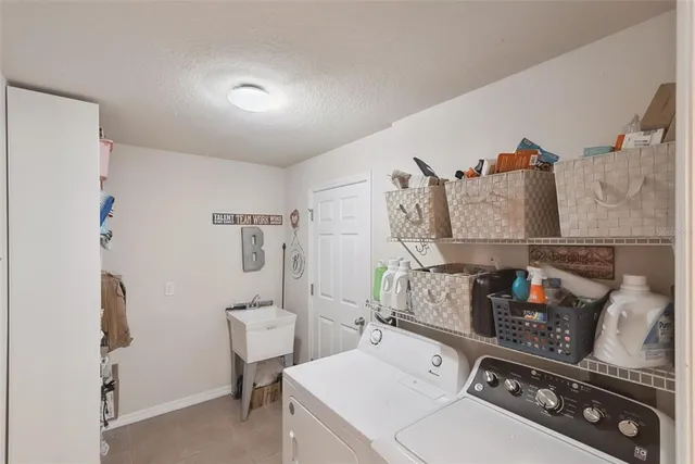 $489,900 | 261 Otter Tail Court, Ocoee, FL 34761