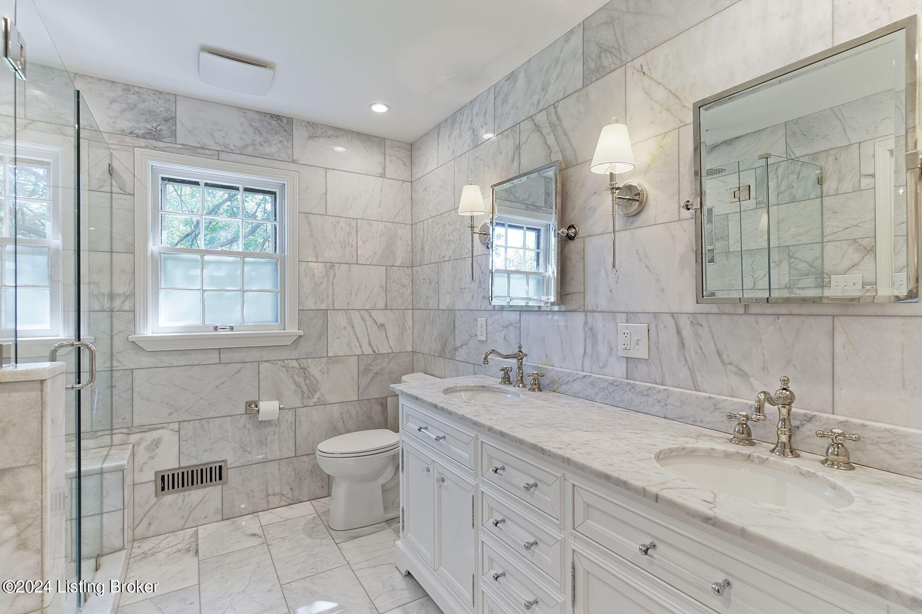 2009 Starmont Road Louisville, KY 40207 - Photo 33 of 50 photo_online_032