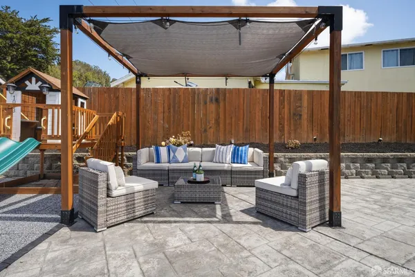 $1,649,000 | 1003 Crespi Drive, Pacifica, CA 94044