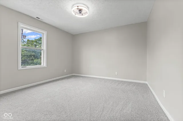 $3,500 | 721 East 23rd Street, Indianapolis, IN 46205