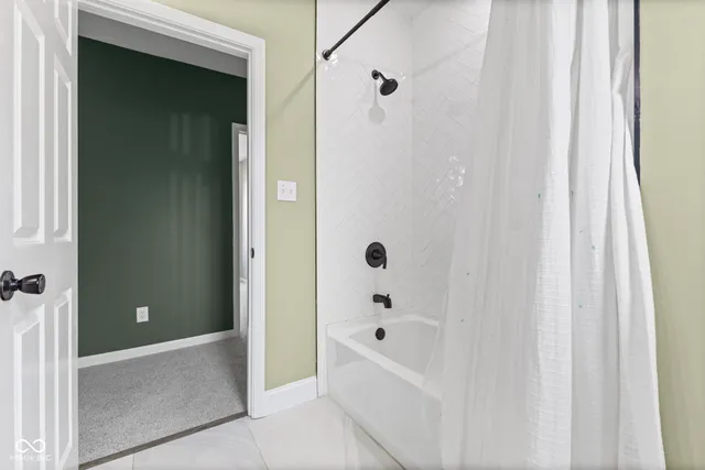 $3,500 | 721 East 23rd Street, Indianapolis, IN 46205