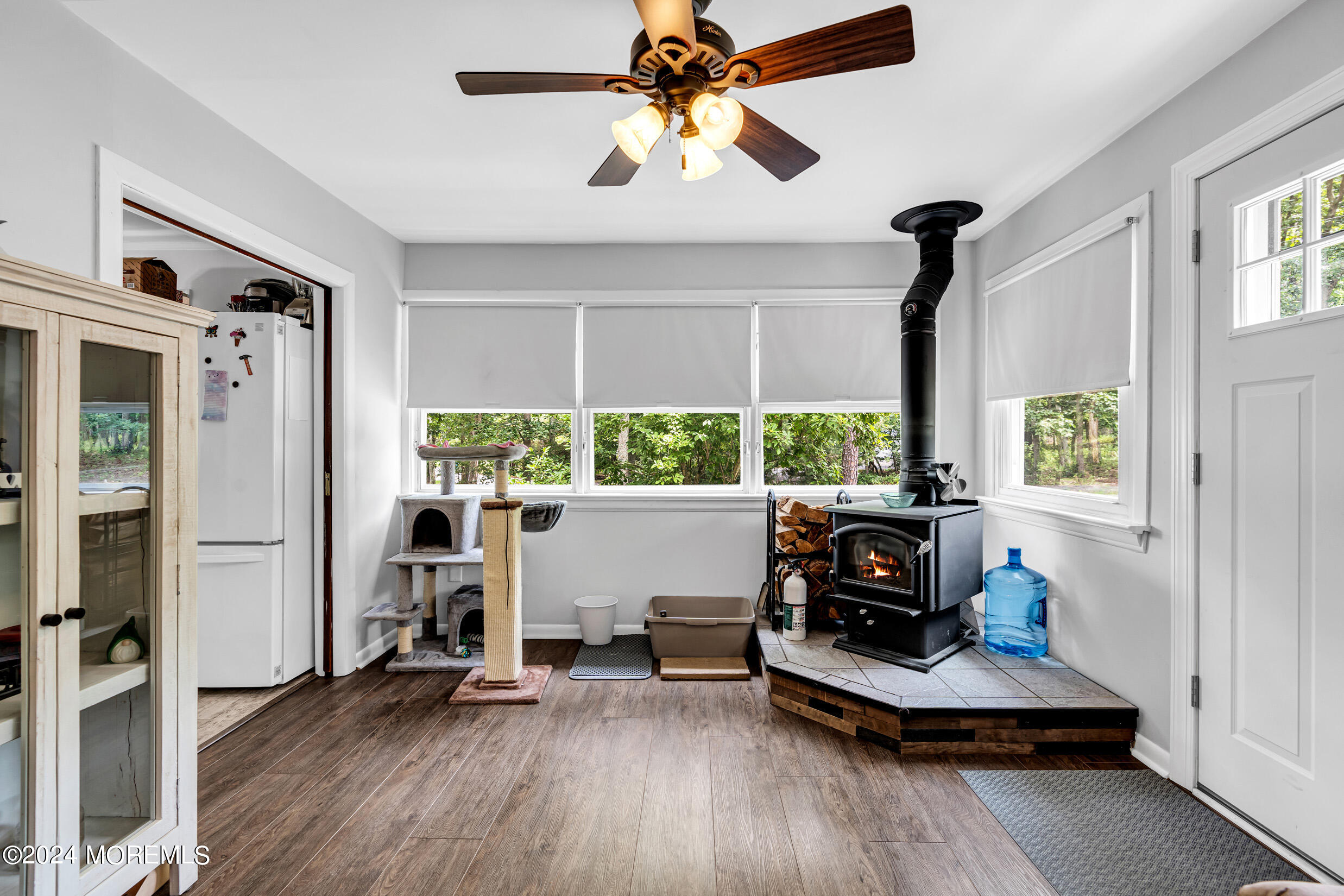 166 Willow Drive Jackson, NJ 08527 - Photo 12 of 38 5 (5)