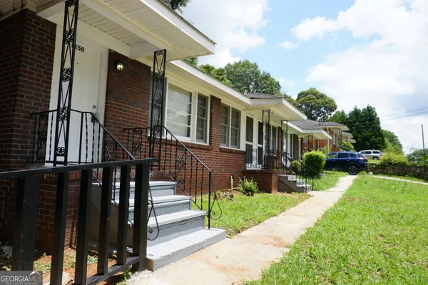 $1,195 | 1150 Highway 138, Jonesboro, GA 30236