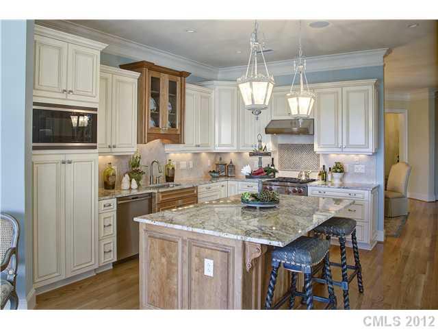 2823 Providence Road, Unit 280 Charlotte, NC 28211 - Photo 8 of 11 Gallery Image 8