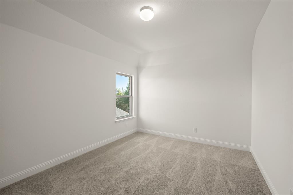 974 Reeves Drive DeSoto, TX 75115 - Photo 16 of 30 974 Reeves- Bedroom-2