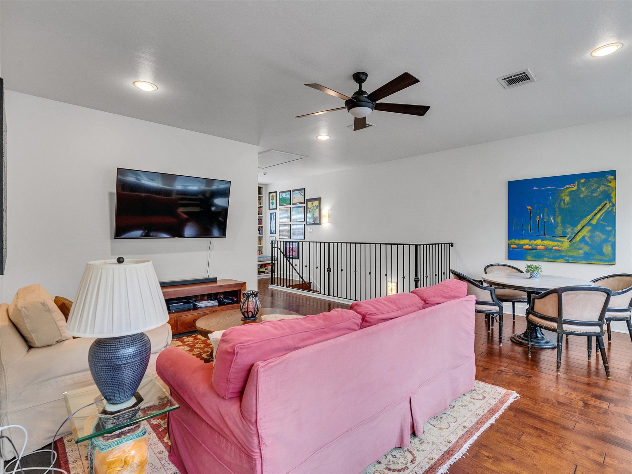 8202 Burkhart Road Houston, TX 77055 - Photo 27 of 29 Gameroom