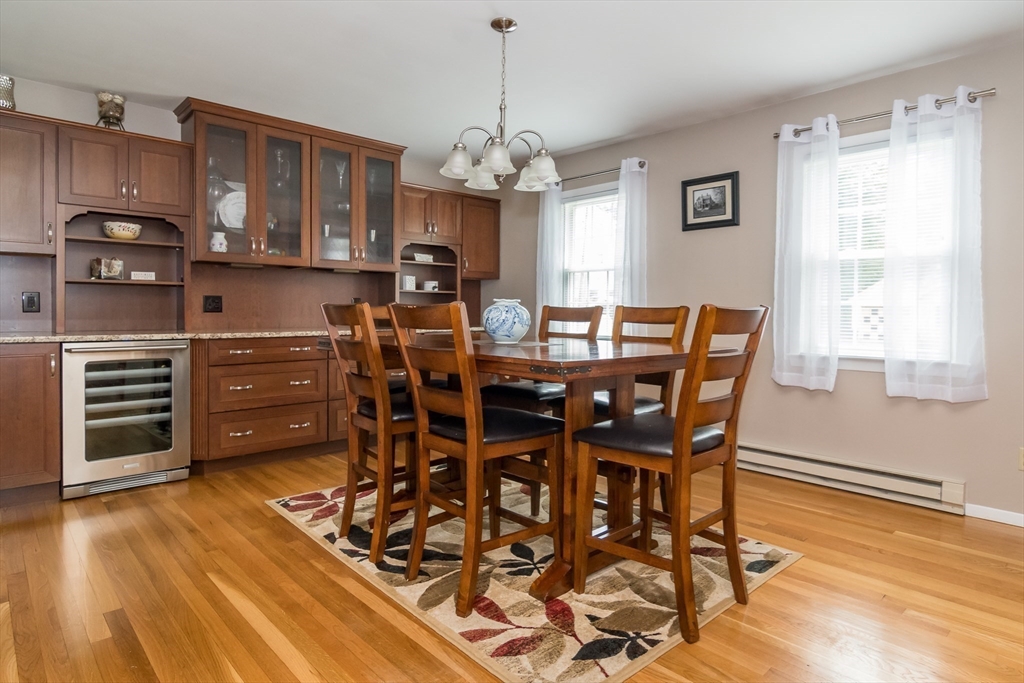 17 Amory Road Marlborough, MA 01752 - Photo 7 of 31 Gallery Image 7