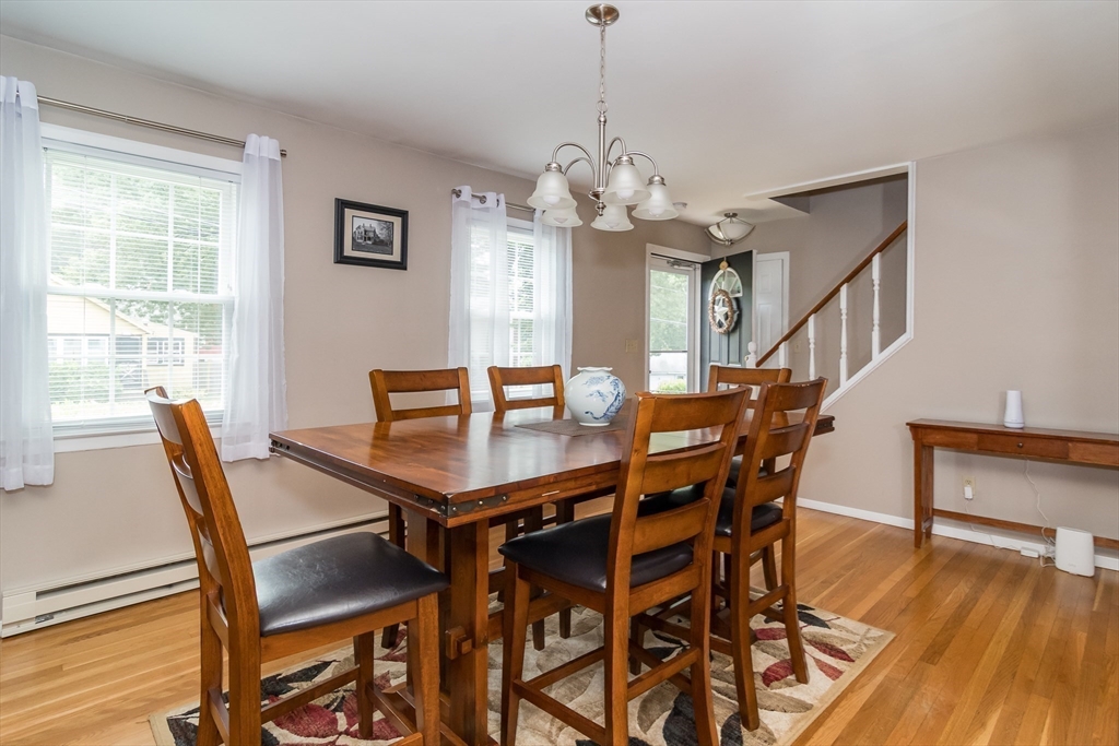 17 Amory Road Marlborough, MA 01752 - Photo 8 of 31 Gallery Image 8