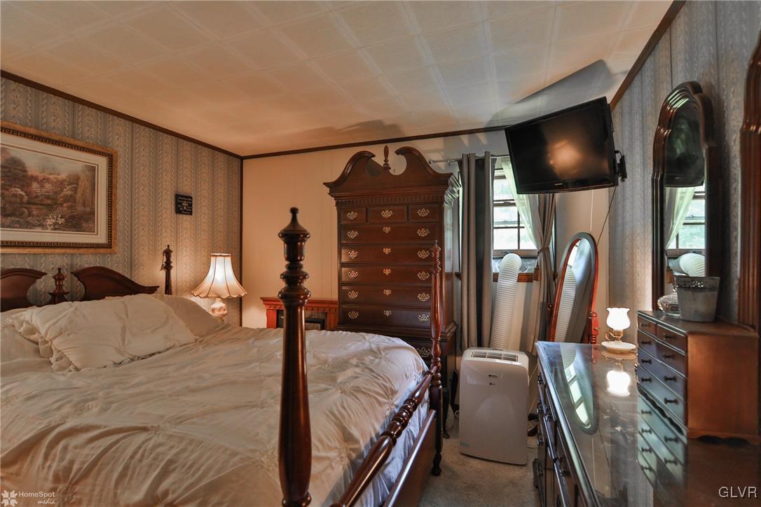 5546 Lanark Road Center Valley, PA 18034 - Photo 25 of 49 Gallery Image 25