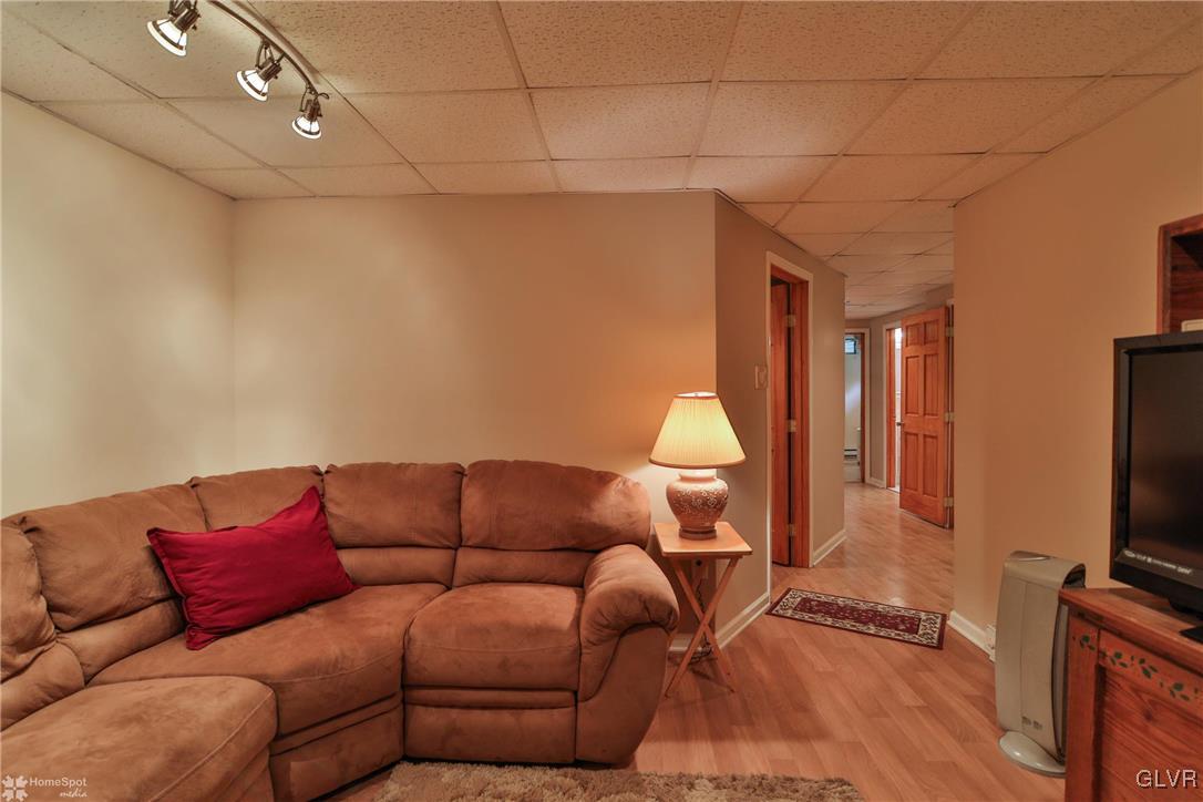 5546 Lanark Road Center Valley, PA 18034 - Photo 34 of 49 Gallery Image 34