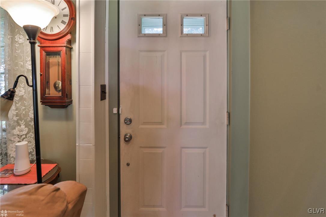 5546 Lanark Road Center Valley, PA 18034 - Photo 7 of 49 Gallery Image 7