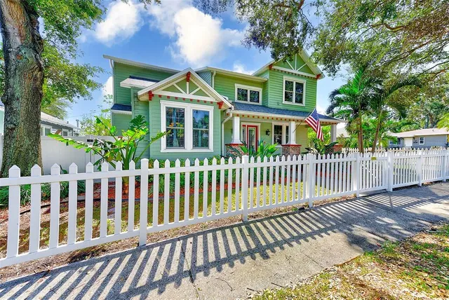 $5,000 | 1110 Highland Street South, St. Petersburg, FL 33701