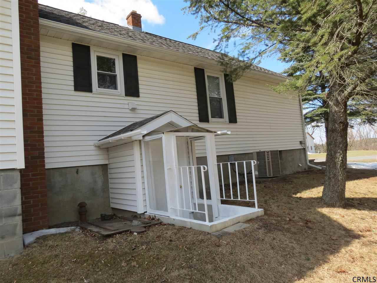 678 Boght Road Colonie, NY 12047 - Photo 17 of 20 Photo 17