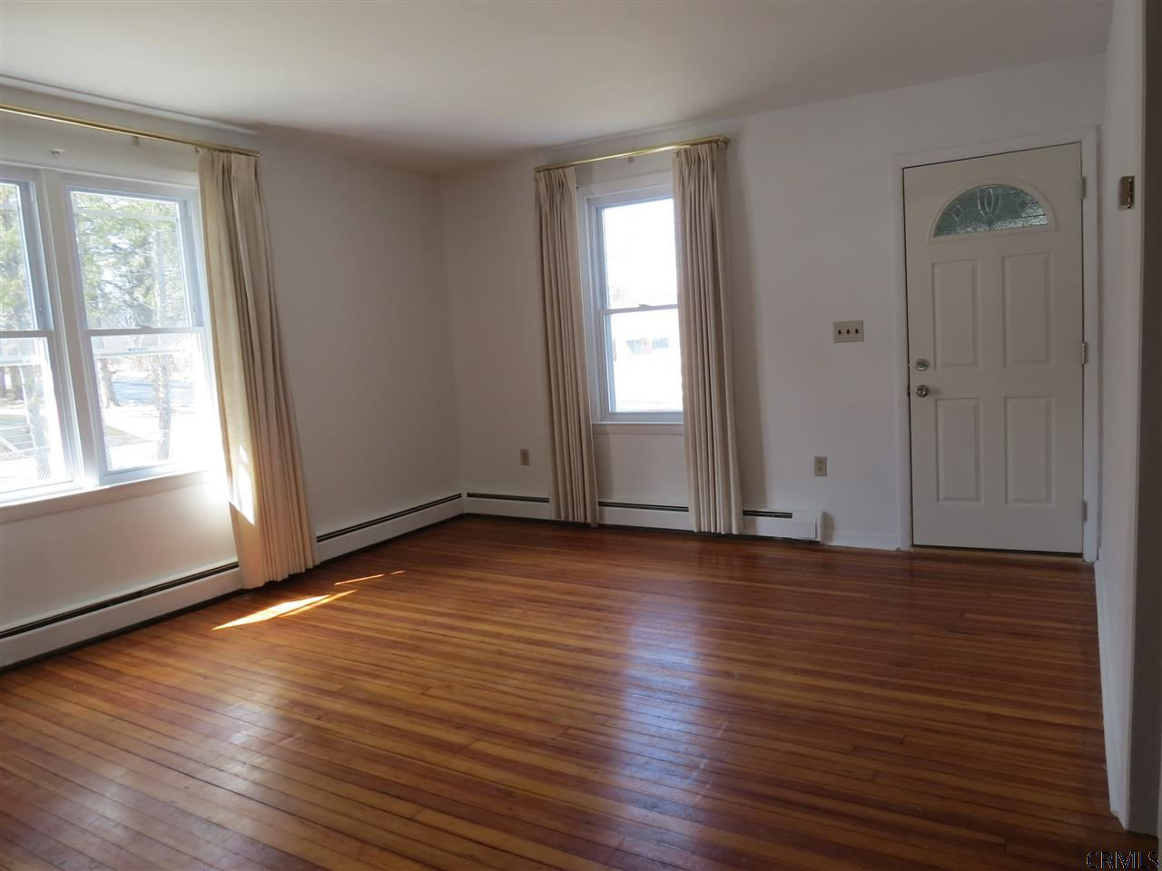 678 Boght Road Colonie, NY 12047 - Photo 3 of 20 Photo 3