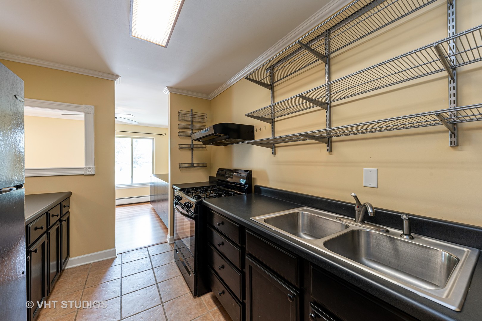 516 North Wilke Road, Unit 204 Palatine, IL 60074 - Photo 8 of 18