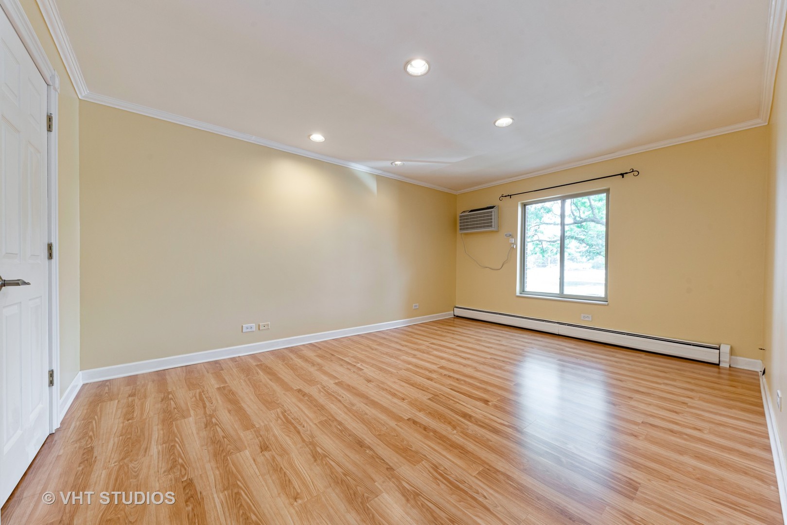 516 North Wilke Road, Unit 204 Palatine, IL 60074 - Photo 10 of 18