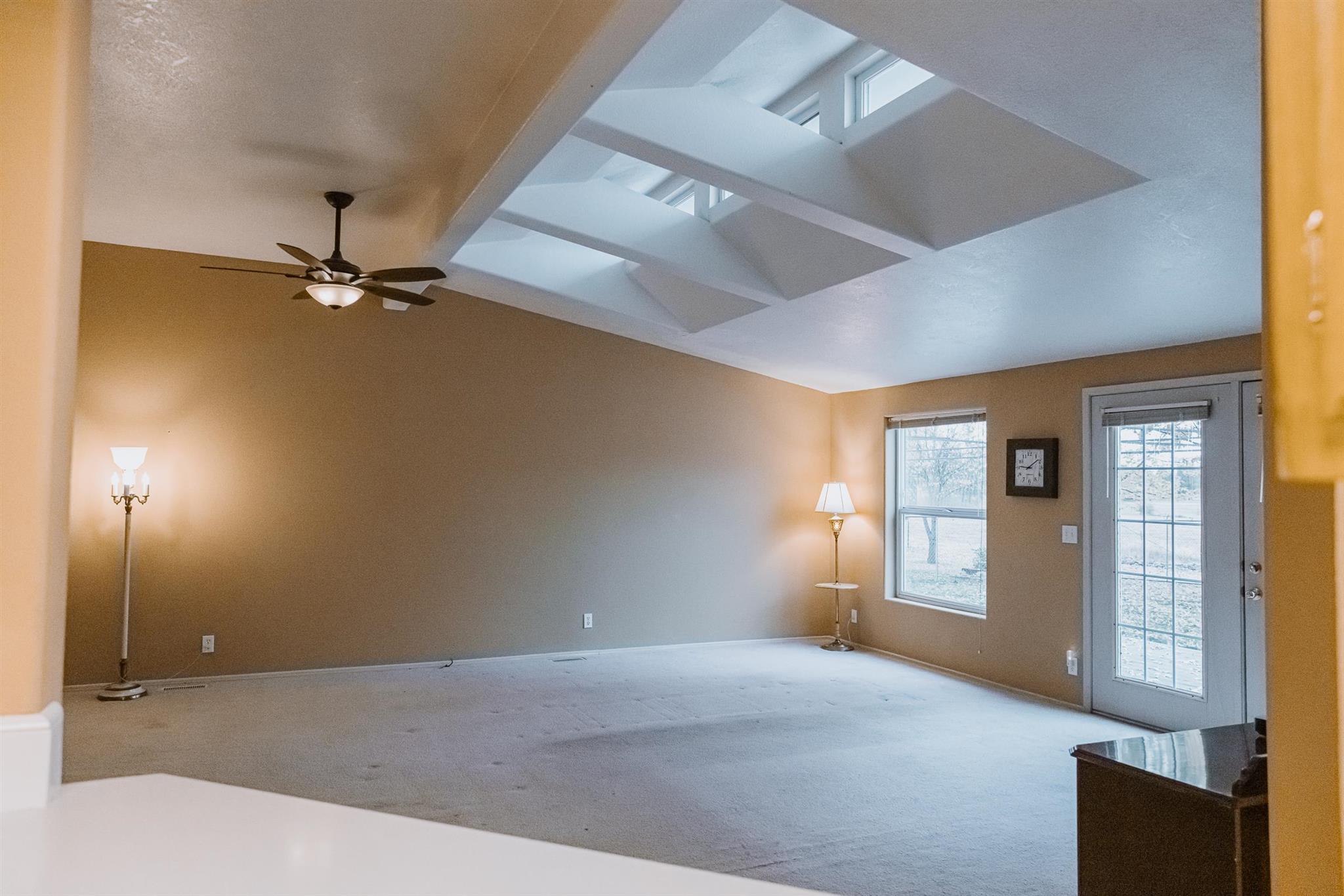 11404 South Keeney Road Spokane, WA 99224 - Photo 12 of 43