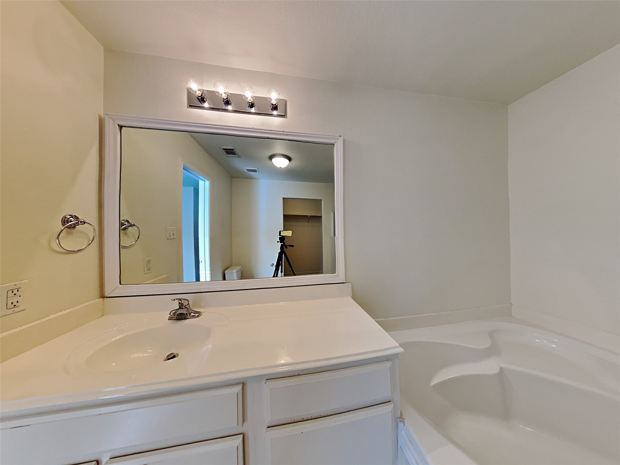 28902 Llano River Loop Spring, TX 77386 - Photo 8 of 14