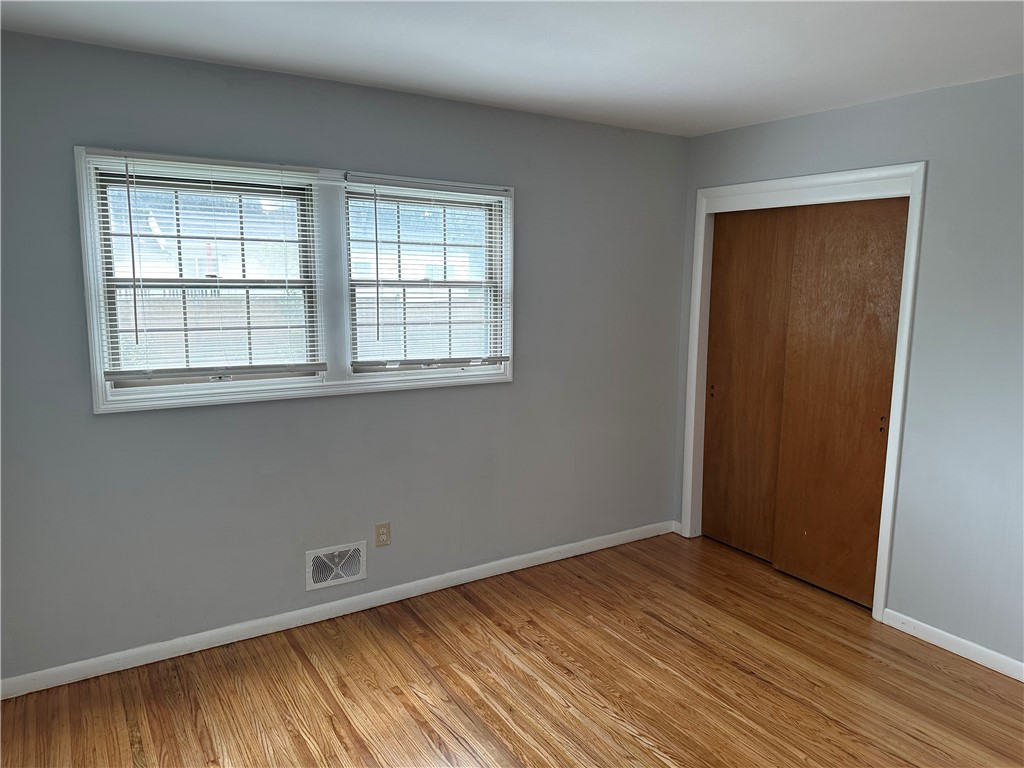 40 Guildhall Road Henrietta, NY 14623 - Photo 16 of 29