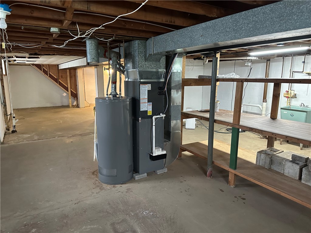 40 Guildhall Road Henrietta, NY 14623 - Photo 28 of 29