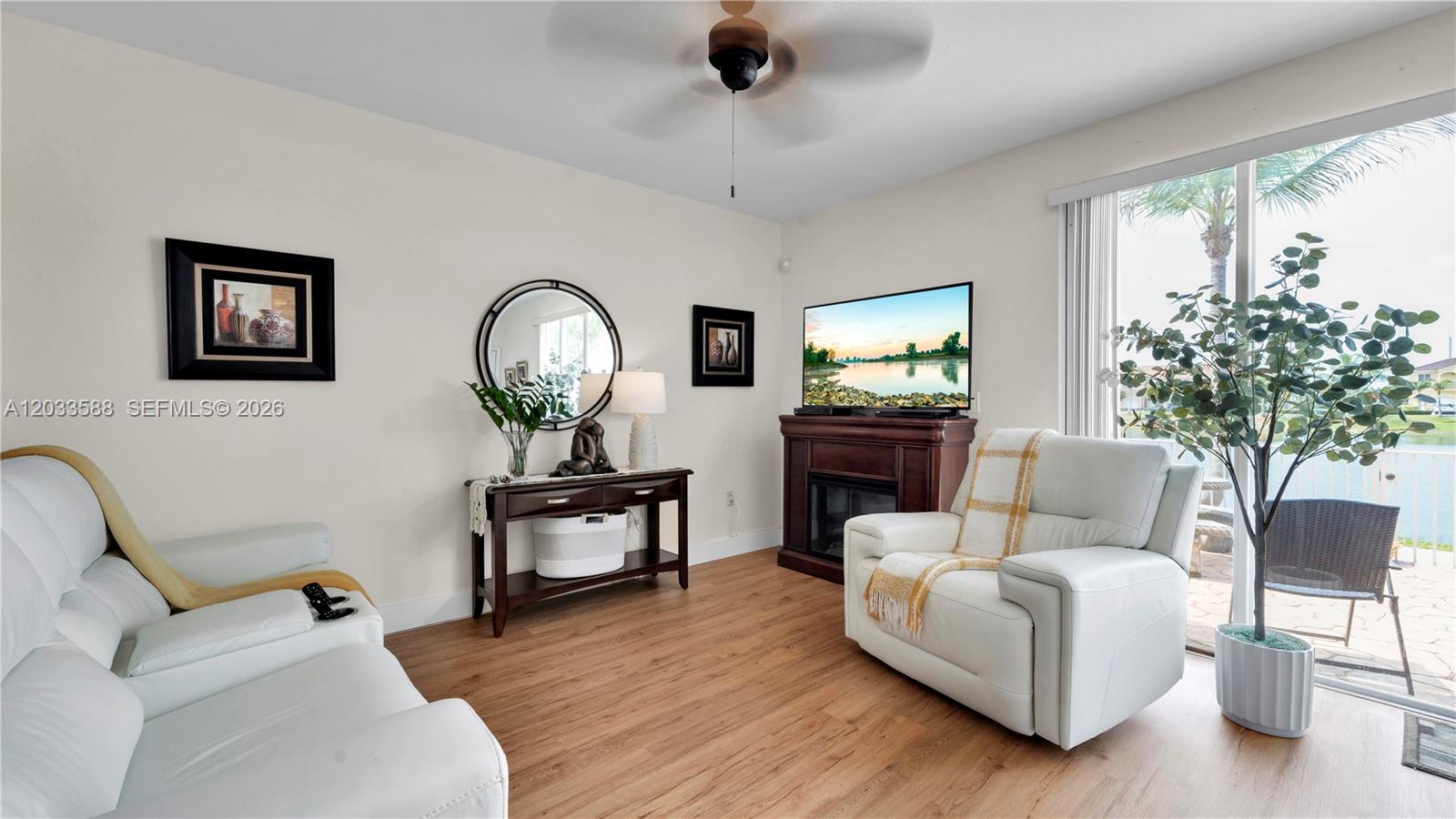 16590 Southwest 70th Street Miami, FL 33193 - Photo 9 of 53