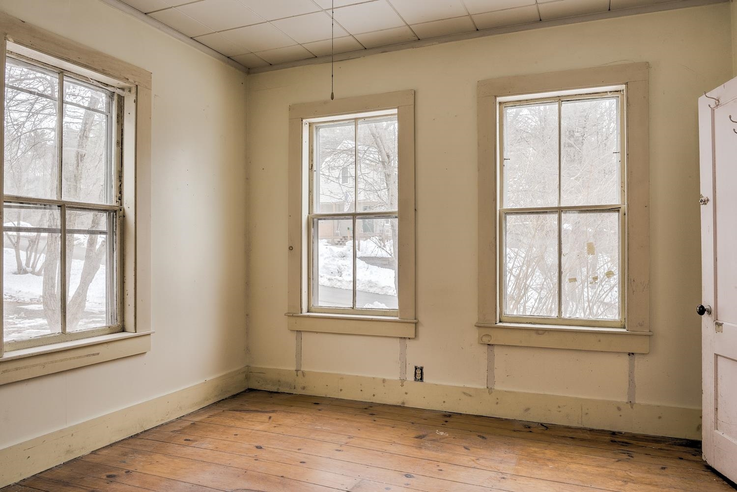 422 Pond Brook Road Chesterfield, NH 03466 - Photo 13 of 34