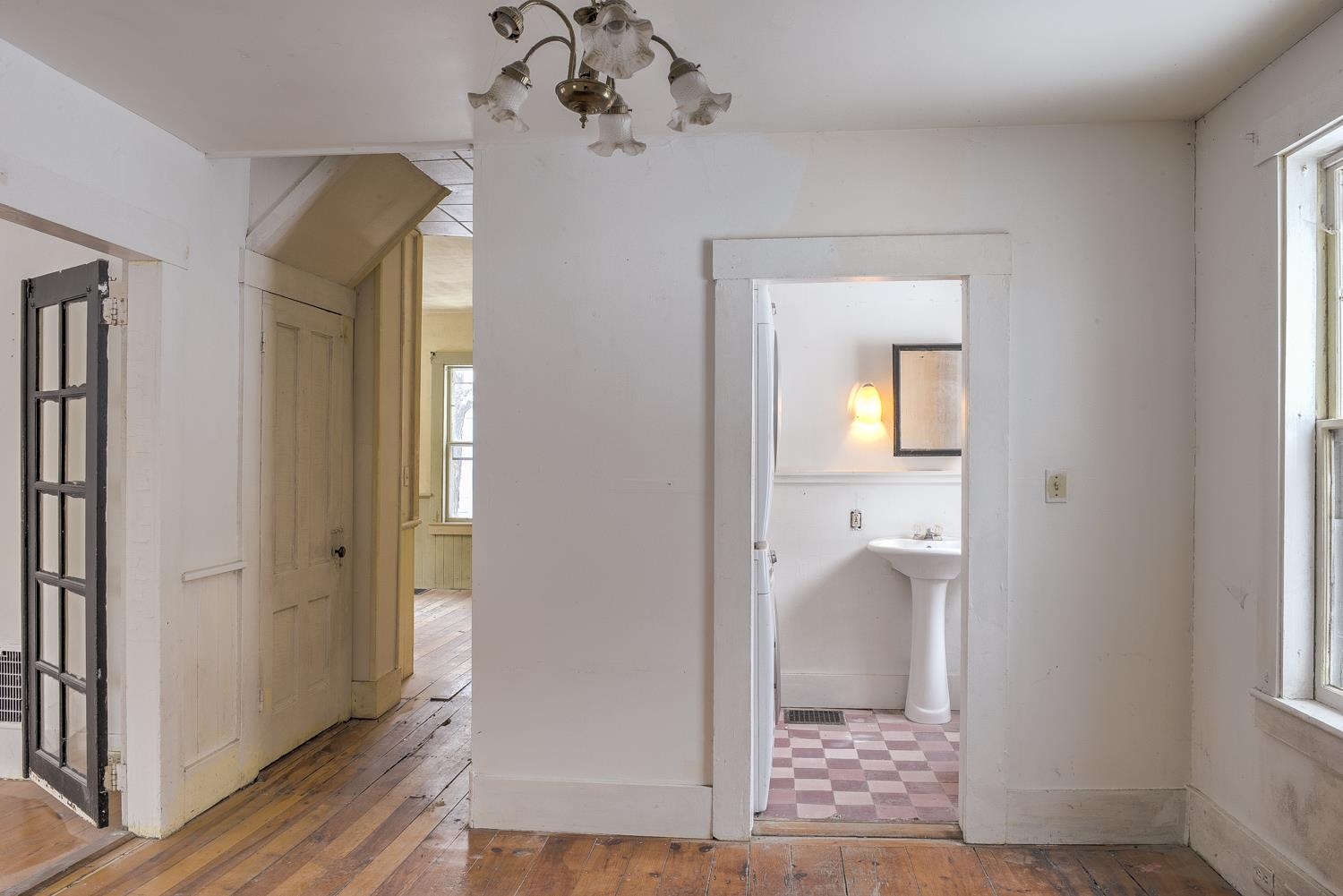 422 Pond Brook Road Chesterfield, NH 03466 - Photo 8 of 34