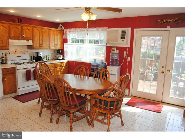 3549 Brookview Road Philadelphia, PA 19154 - Photo 5 of 13 Kitchen