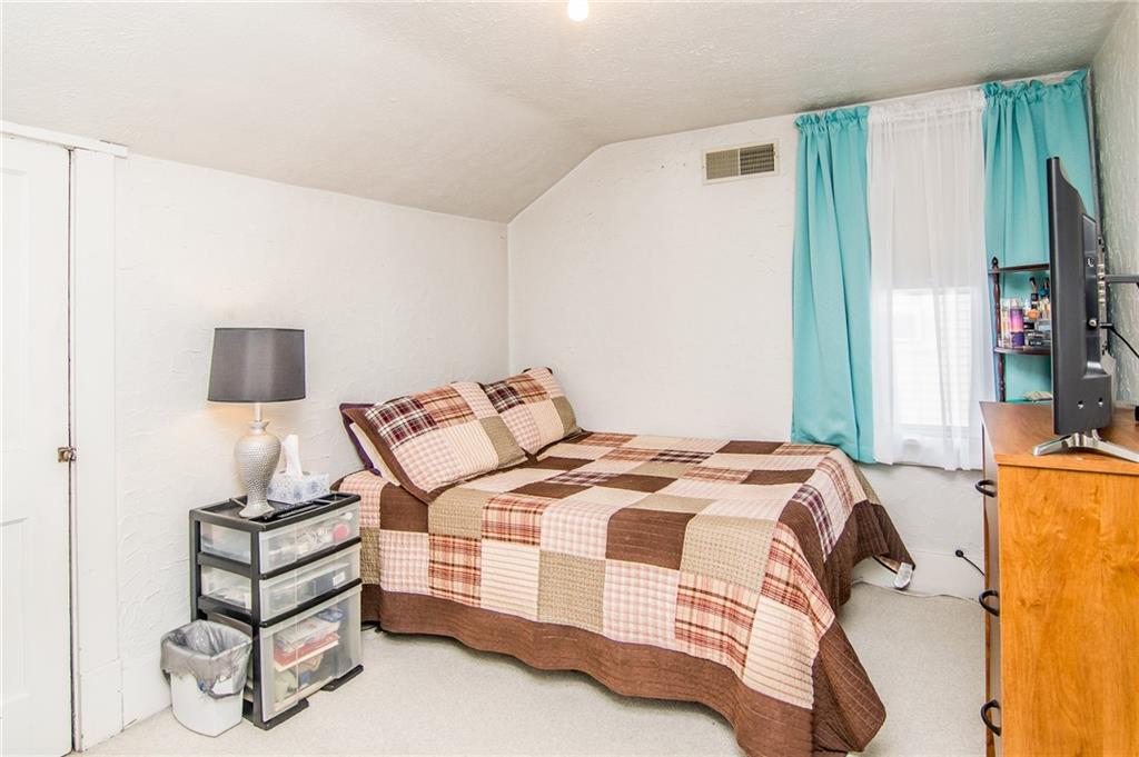 163 Oak Spring Road Canonsburg, PA 15317 - Photo 13 of 20 Gallery Image 13