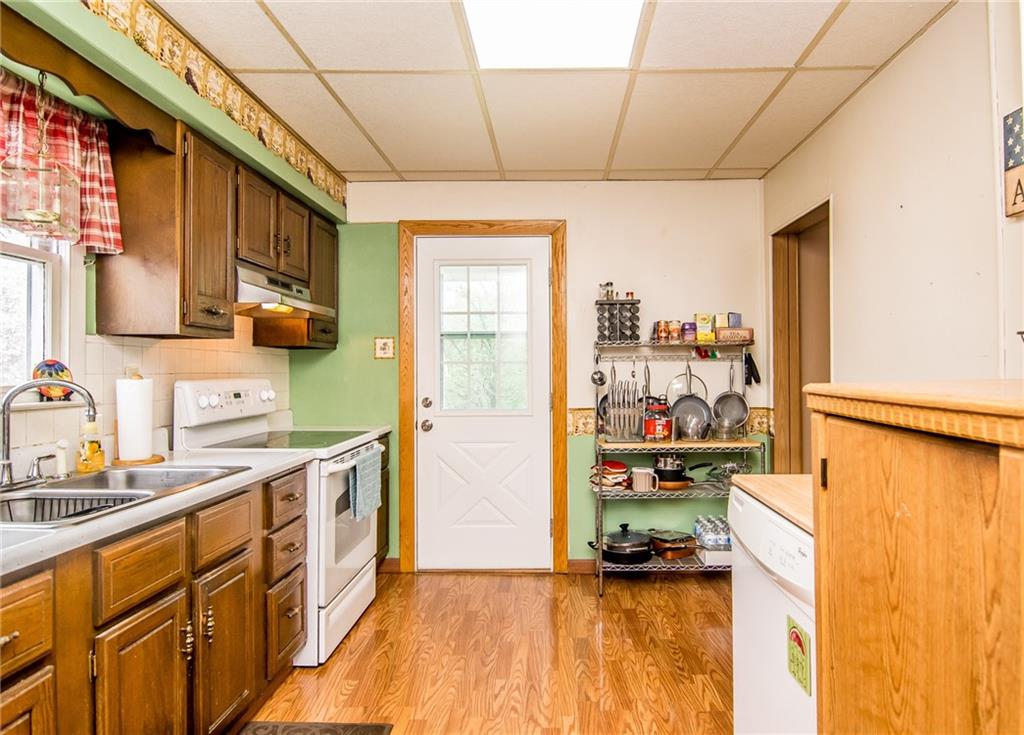163 Oak Spring Road Canonsburg, PA 15317 - Photo 4 of 20 Gallery Image 4