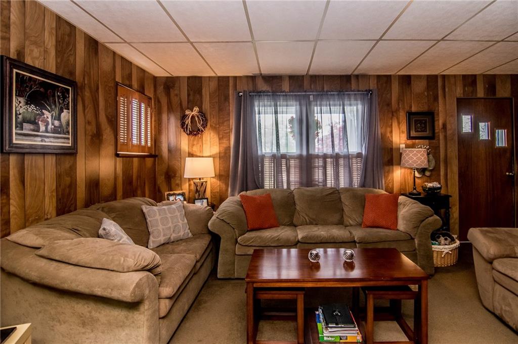 163 Oak Spring Road Canonsburg, PA 15317 - Photo 8 of 20 Gallery Image 8