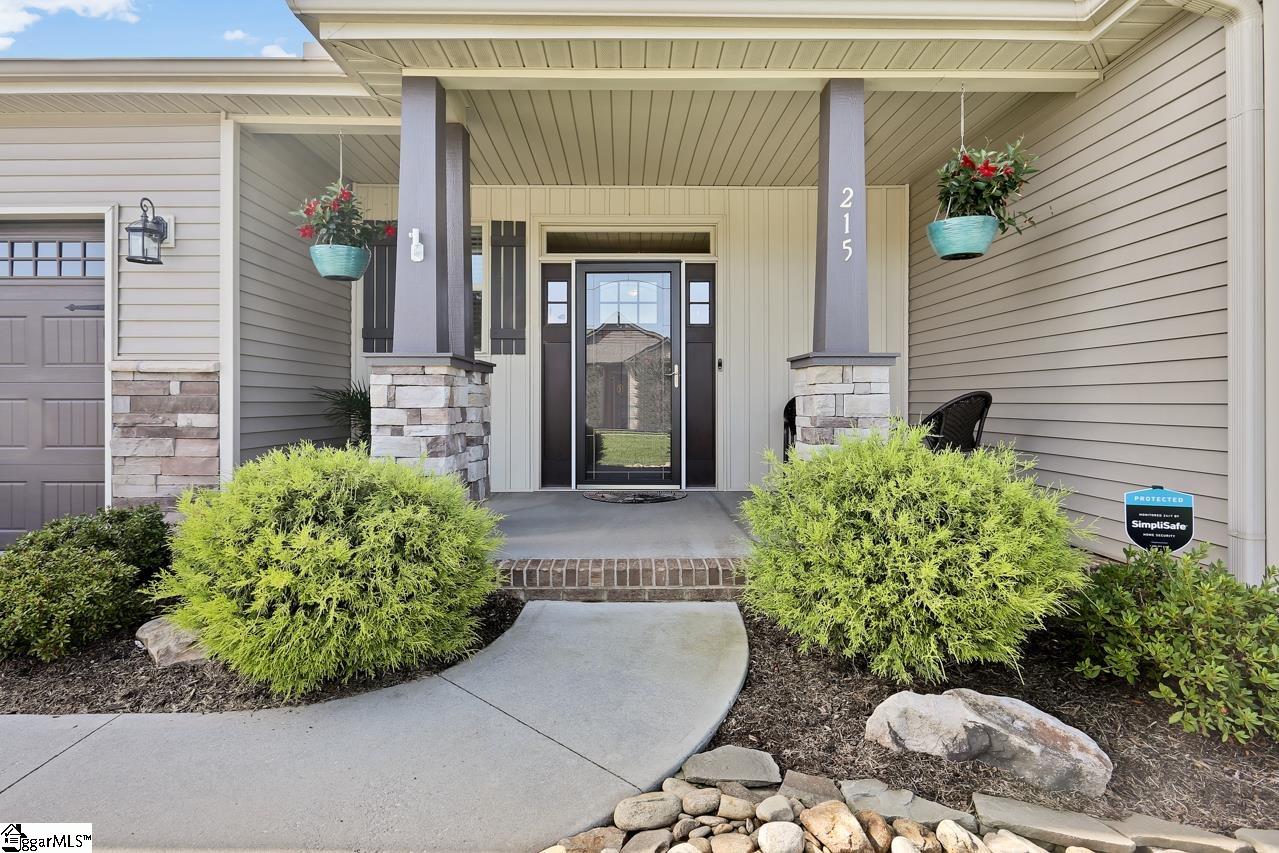 215 Downs Road Greenville, SC 29617 - Photo 2 of 25 Gallery Image 2