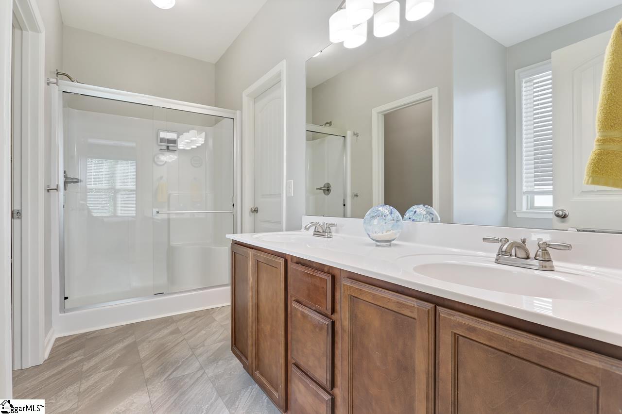 215 Downs Road Greenville, SC 29617 - Photo 13 of 25 Gallery Image 13