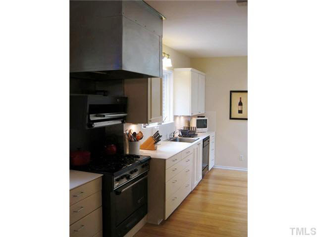 902 West Johnson Street Raleigh, NC 27605 - Photo 7 of 14 Photo 7