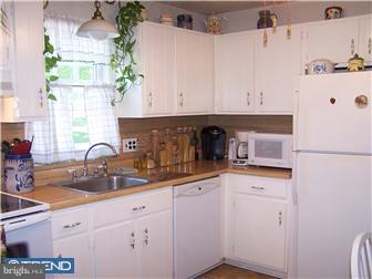 42 Spring Street Bridgeton, NJ 08302 - Photo 6 of 12 Kitchen