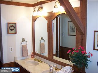 42 Spring Street Bridgeton, NJ 08302 - Photo 8 of 12 Bathroom