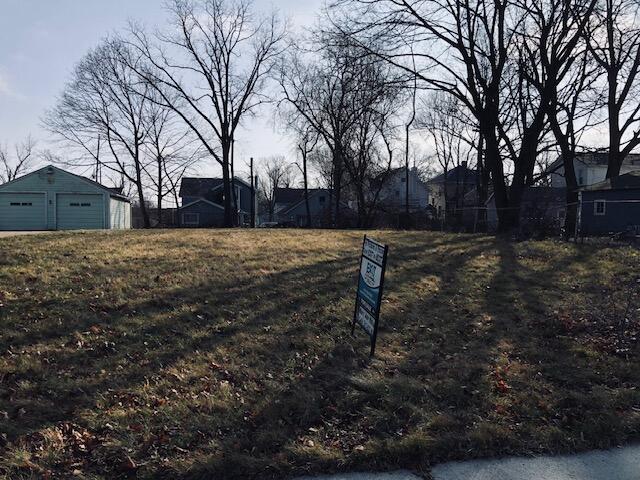 809 Foote Street Jackson, MI 49202 - Photo 4 of 6 Cleared Lot