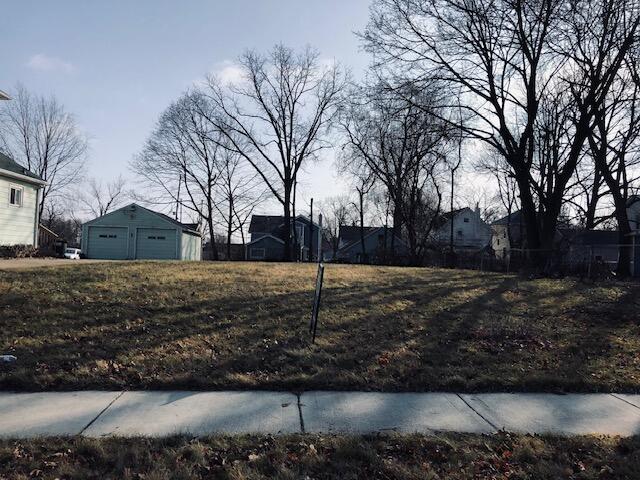809 Foote Street Jackson, MI 49202 - Photo 6 of 6 Quiet Neighborhood