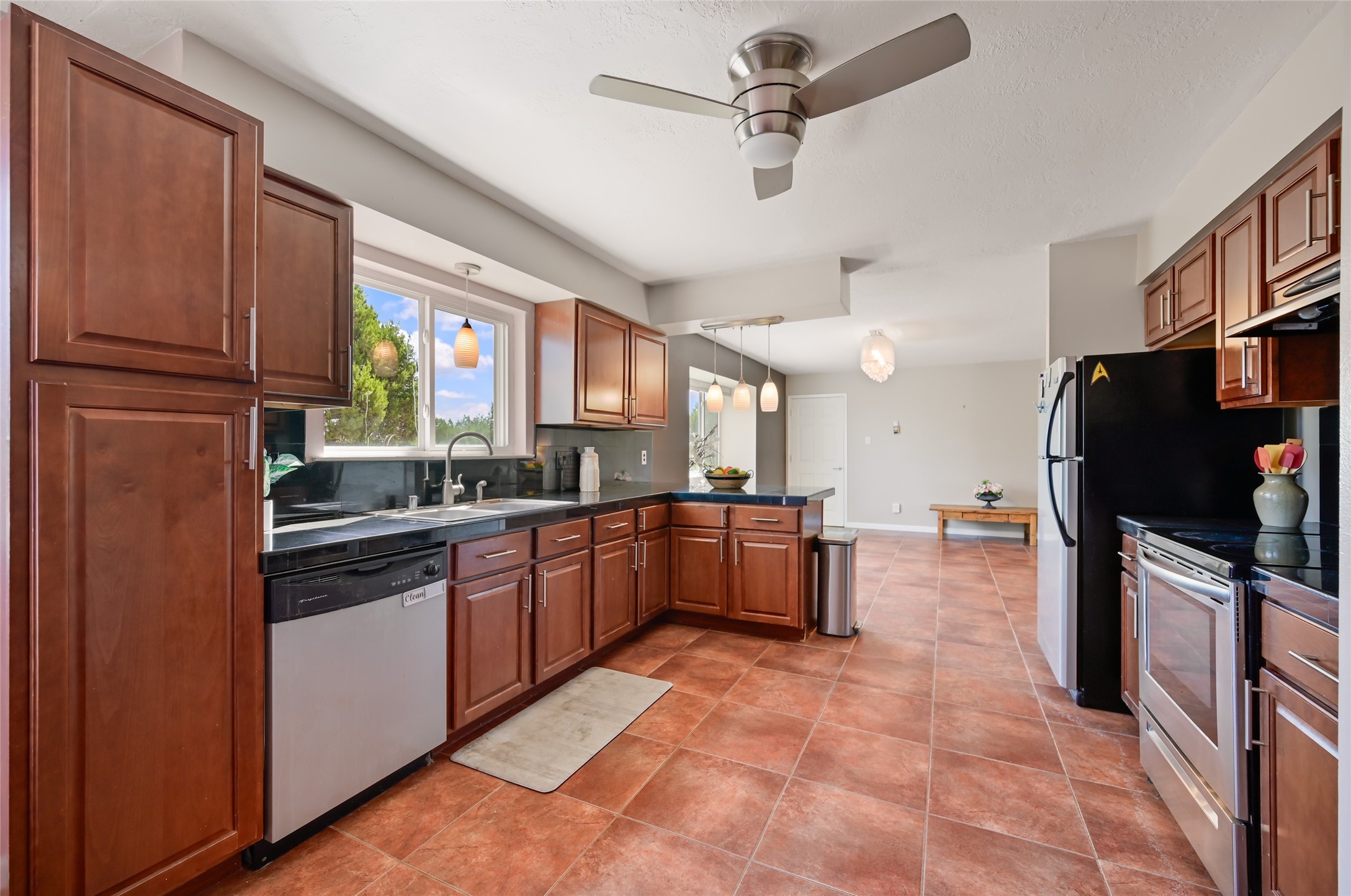 5 Kachina Road Santa Fe, NM 87508 - Photo 13 of 37