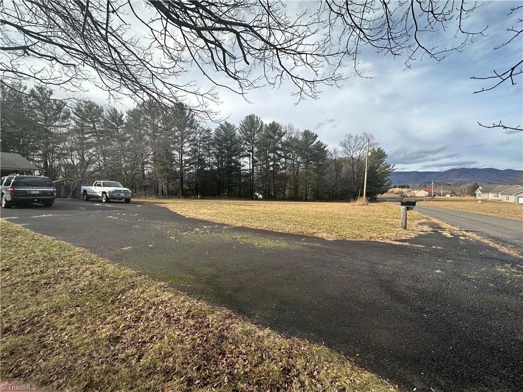 1274 Apple Ridge Road Cana, VA 24317 - Photo 8 of 30 Gallery Image 8