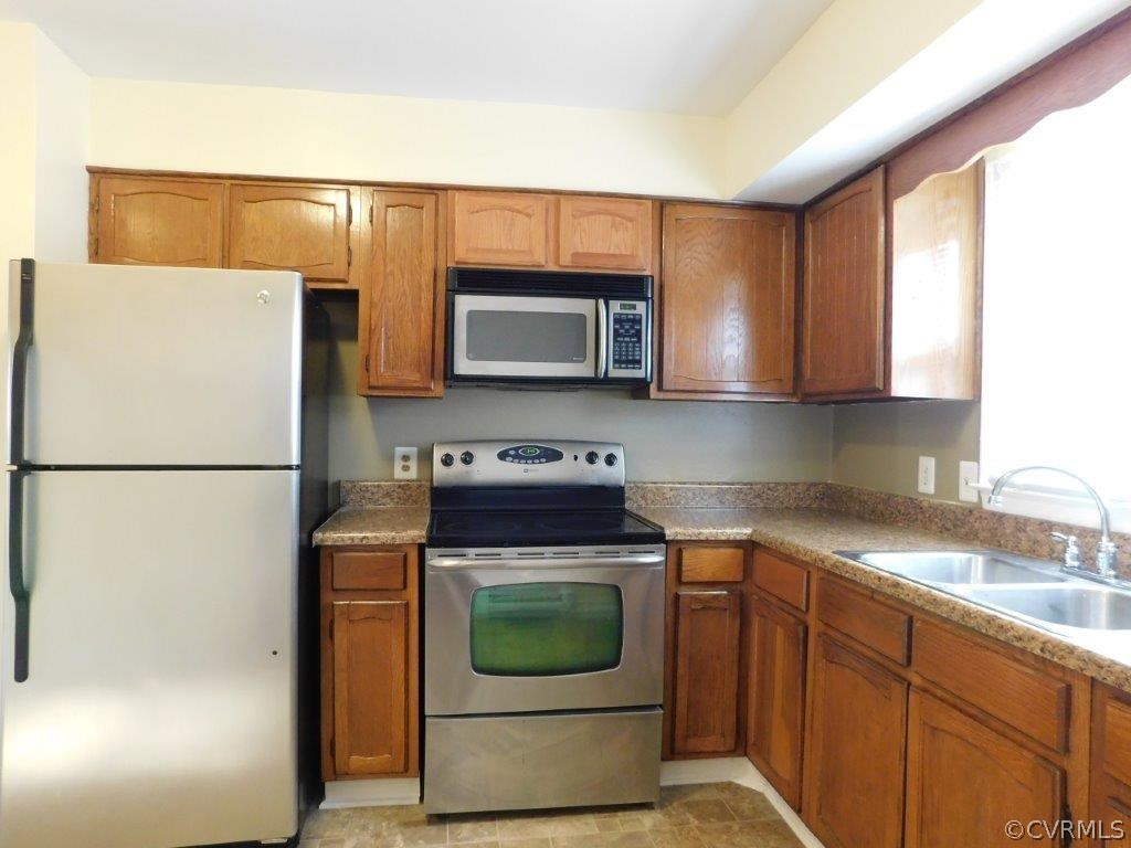 3204 Courthouse Road Hopewell, VA 23860 - Photo 8 of 22 Gallery Image 8