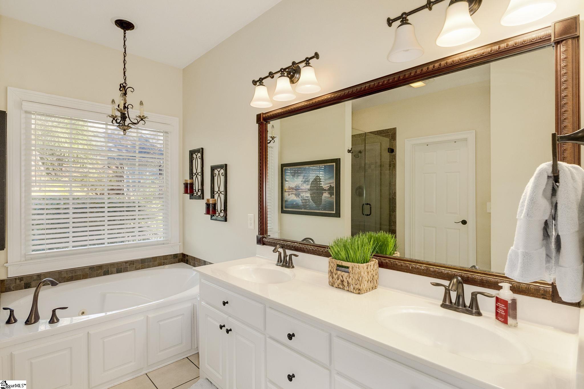 110 Carson Court Easley, SC 29642 - Photo 25 of 50 Gallery Image 25