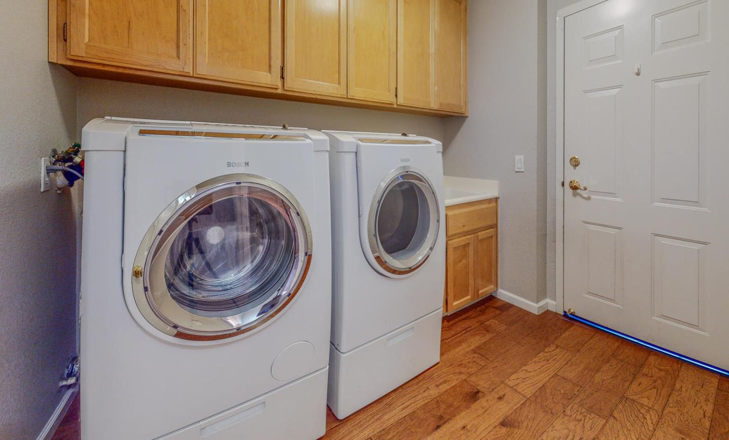 1720 Cutter Court San Ramon, CA 94583 - Photo 30 of 32 a utility room with dryer and washer