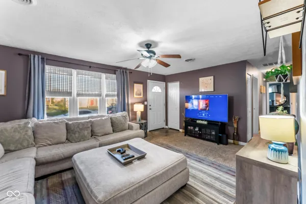 $199,900 | 620 North Jackson Park Drive, Seymour, IN 47274