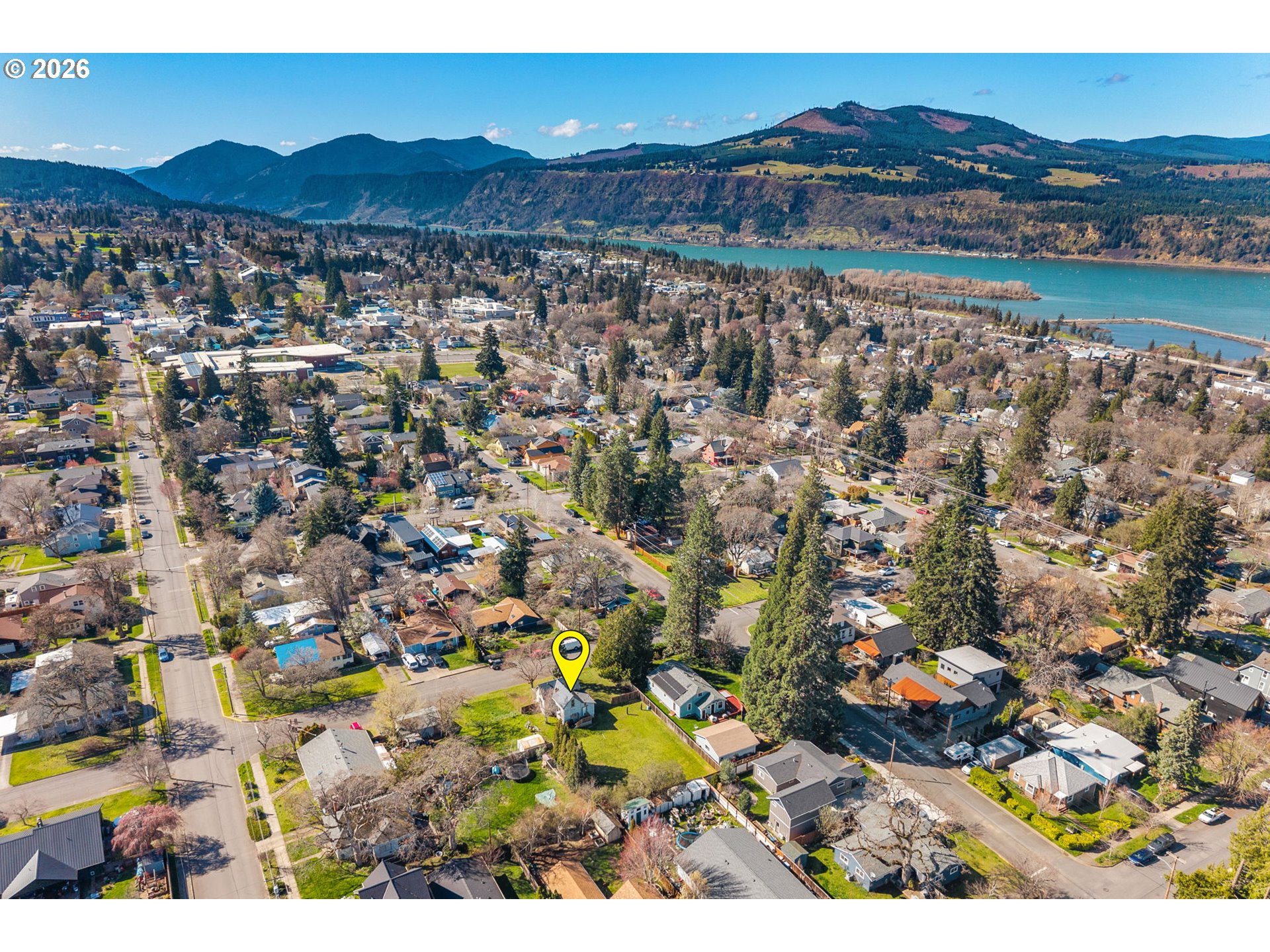 1011 5th Street Hood River, OR 97031 - Photo 17 of 18