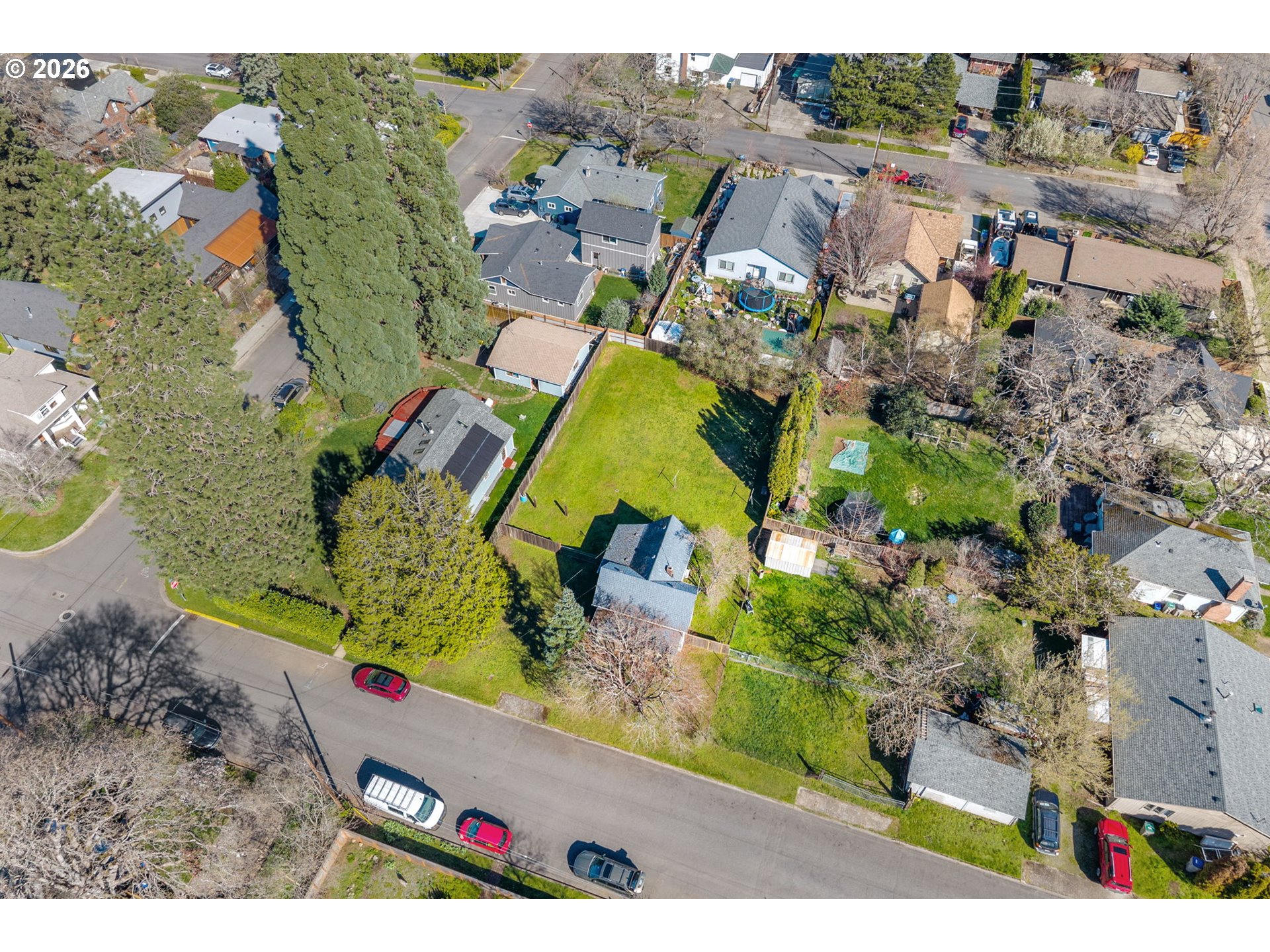 1011 5th Street Hood River, OR 97031 - Photo 4 of 18