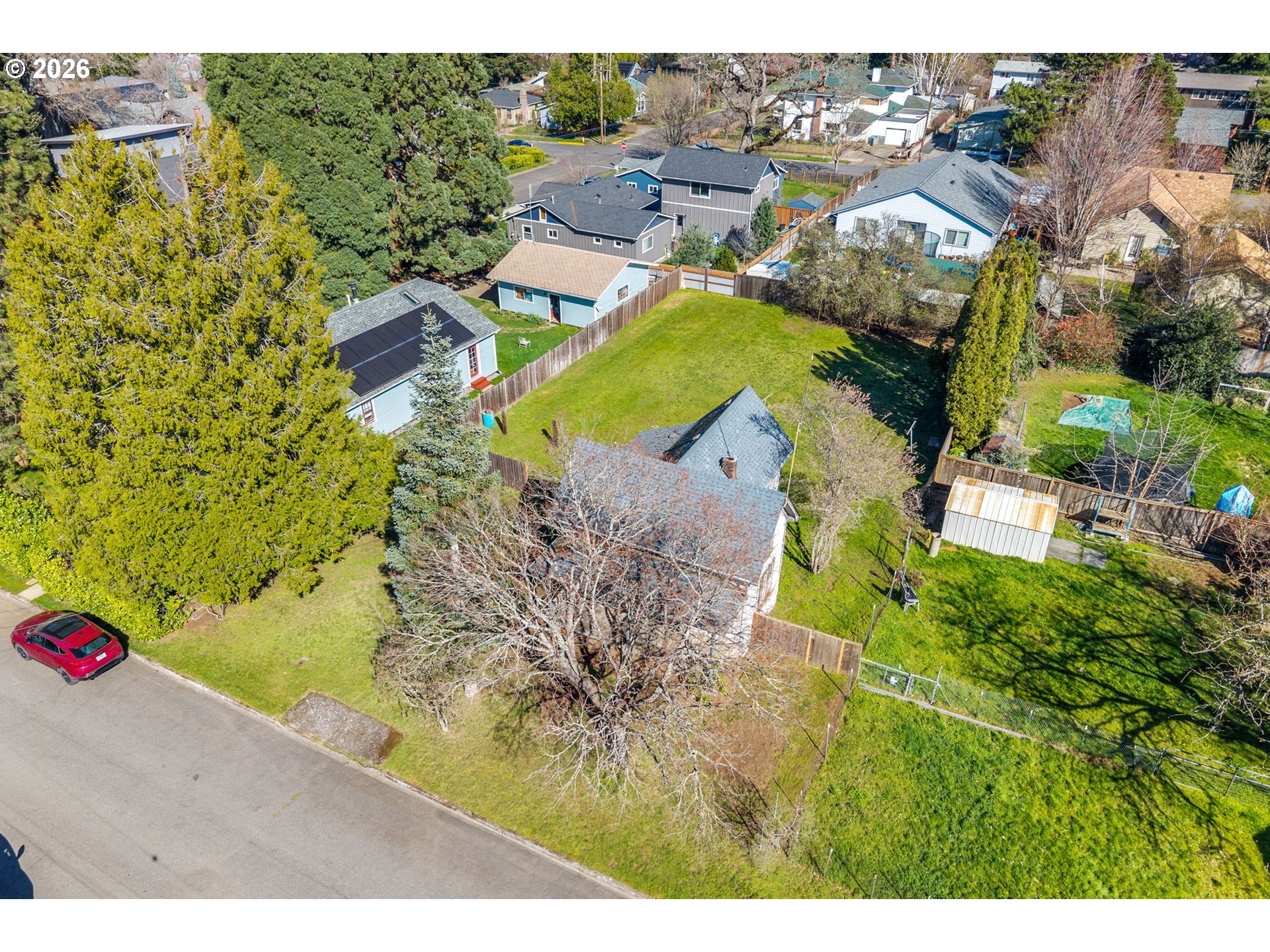 1011 5th Street Hood River, OR 97031 - Photo 5 of 18