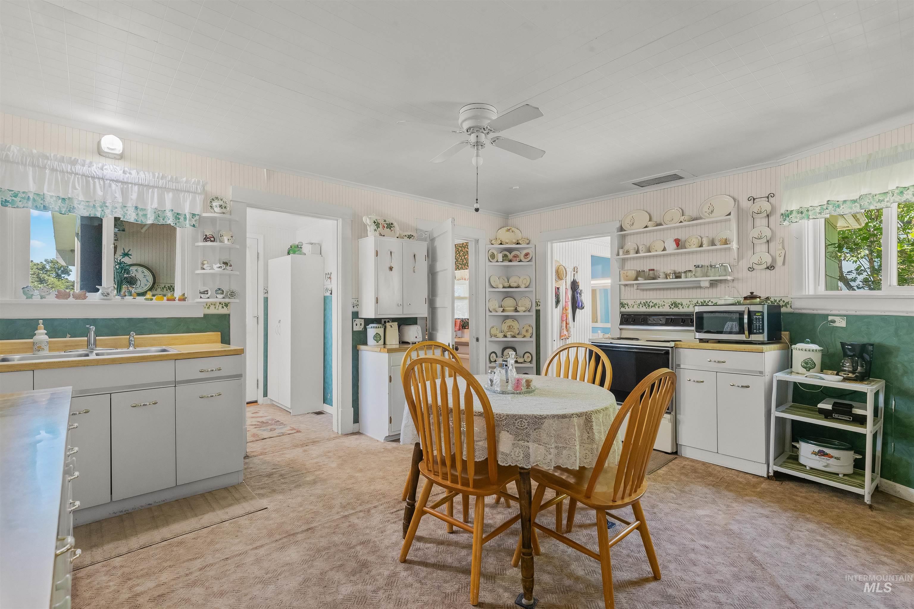 709 Main Street Deary, ID 83823 - Photo 14 of 49