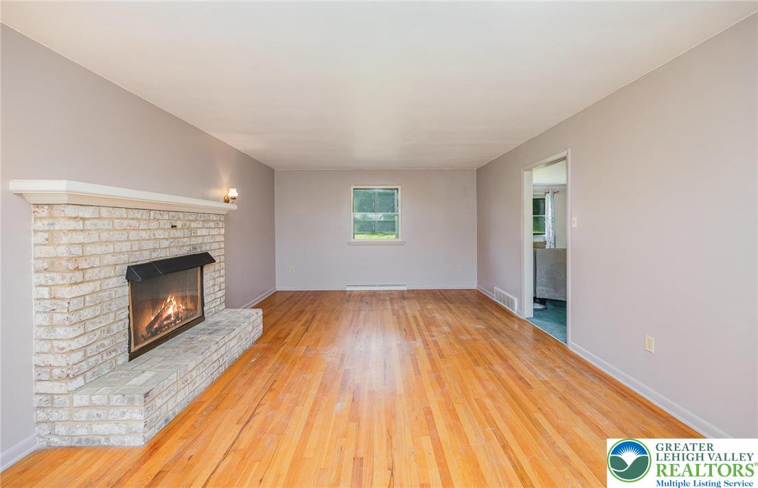 4844 Londonderry Road Harrisburg, PA 17109 - Photo 4 of 42 Gallery Image 4
